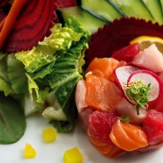 Sashimi Salad