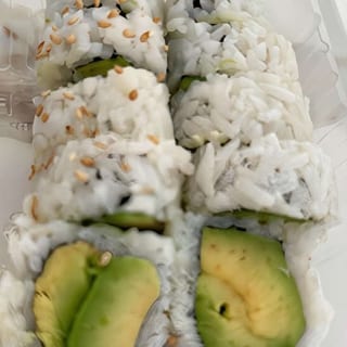Cucumber & avocado roll